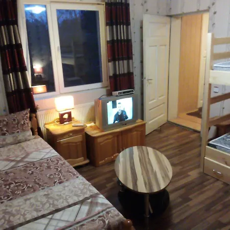 , For Rent For 24 Hours, Separate Kitchen, Sauna, Hydromassage Bath, Indoor Parking, Tavern No Pets بيت ضيافة