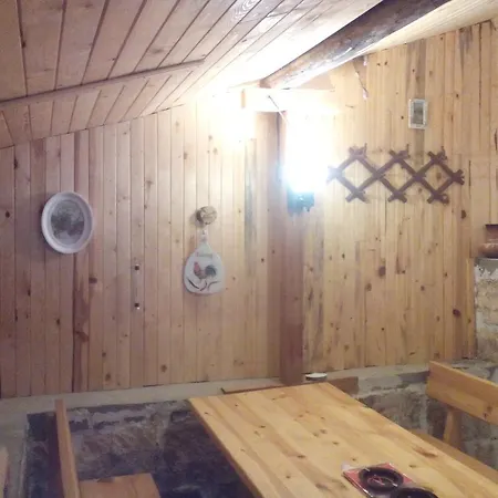 Pensión , For Rent For 24 Hours, Separate Kitchen, Sauna, Hydromassage Bath, Indoor Parking, Tavern No Pets 4*